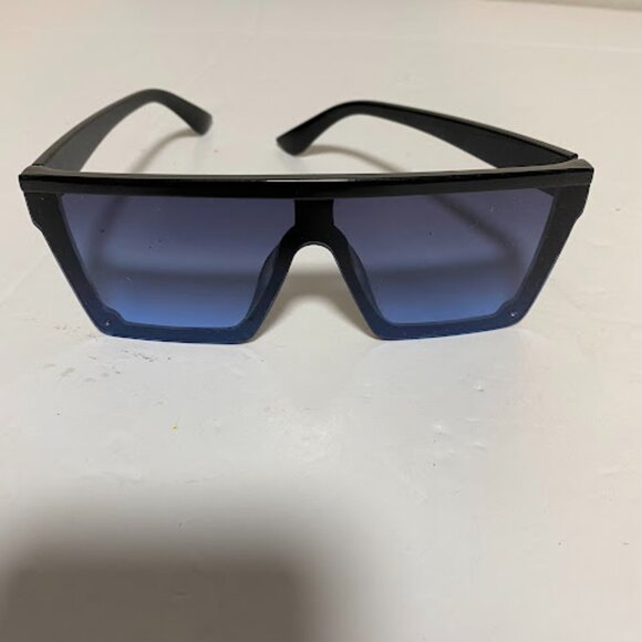 Oversized Black Blue Gradient Lens Women's Square Flat Top Sunglasses One Size - Picture 2 of 6